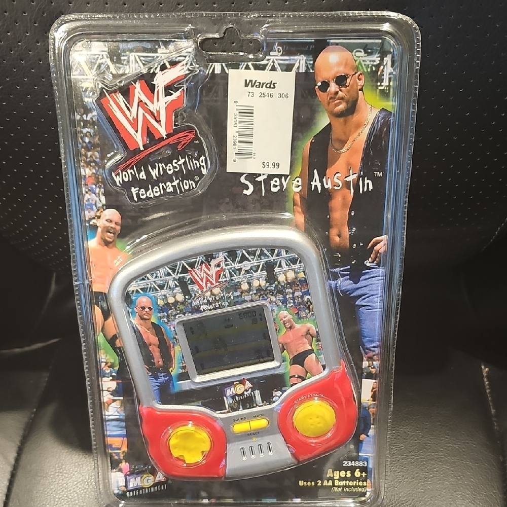 VTG 1998 World Wrestling Federation Steve Austin LCD hand-held game;NIB;sealed